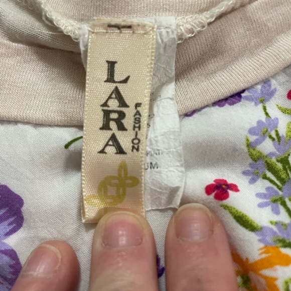 Blouse - Picture 2 of 2